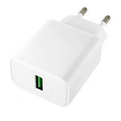 Сетевое зарядное устройство Borofone BA72A QC3.0 белое