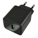 Зарядний пристрій Hoco CS81A 1USB 18W з дисплеєм, чорний