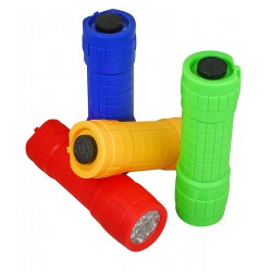 Ліхтарик пластик 9 світлодіодів 3 х ААА батарейки