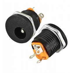 DC Гніздо живлення 5,5 / 2,5 монтажне, пластикове з металевою гайкою